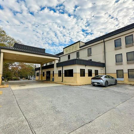 Oyo Hotel Rome West Ga Exterior foto
